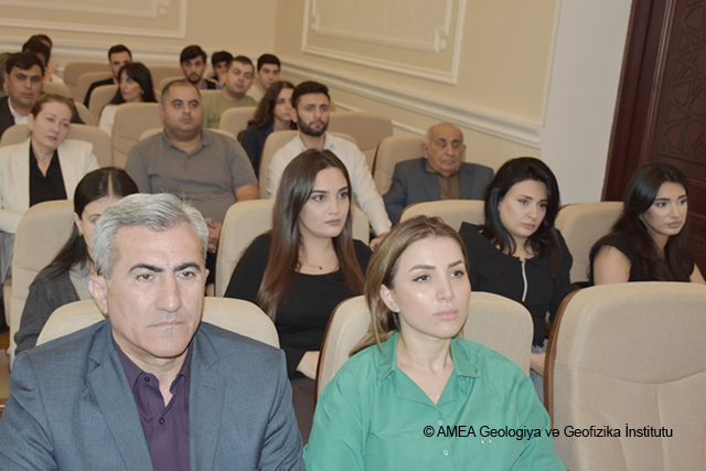 GGİ-də MÜTƏXƏSSİSLƏR ŞURASININ VƏ ÜMUMRESPUBLİKA ELMİ SEMİNARININ BİRGƏ İCLASI KEÇİRİLİB
