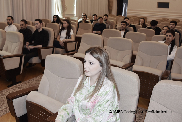 GGİ-də  GƏNC ALİM VƏ MÜTƏXƏSSİSLƏR ŞURASININ NÖVBƏTİ ELMİ SEMİNARI KEÇİRİLİB