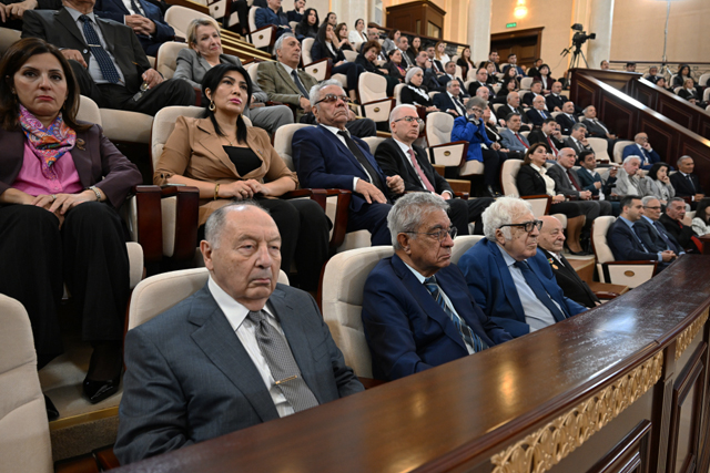 “AMEA-nın 80 İLLİK FƏALİYYƏTİ ƏRZİNDƏ FORMALAŞMIŞ ELMİ MƏKTƏBLƏR AZƏRBAYCAN ELMİNİ BEYNƏLXALQ SƏVİYYƏDƏ TANITMIŞDIR”- AKADEMİK AKİF ƏLİZADƏ