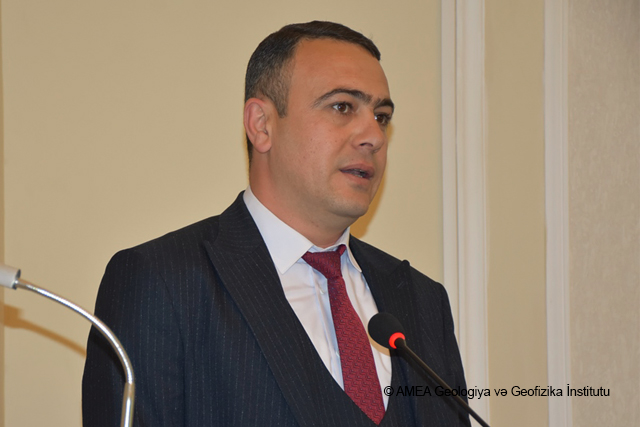 GGİ-də AKADEMİK ƏKPƏR FEYZULLAYEVİN 80 İLLİK YUBİLEYİ MÜNASİBƏTİLƏ ELMİ ŞURANIN TƏNTƏNƏLİ İCLASI KEÇİRİLİB