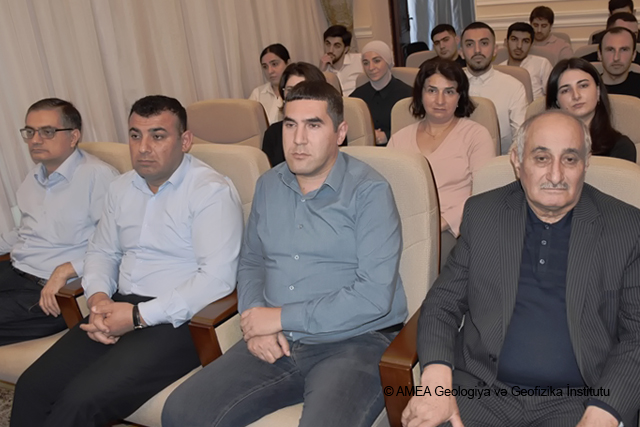 GEOLOGİYA VƏ GEOFİZİKA İNSTİTUTUNDA AKADEMİK YUSİF MƏMMƏDƏLİYEVİN 120 İLLİYİ MÜNASİBƏTİLƏ TƏDBİR KEÇİRİLİB