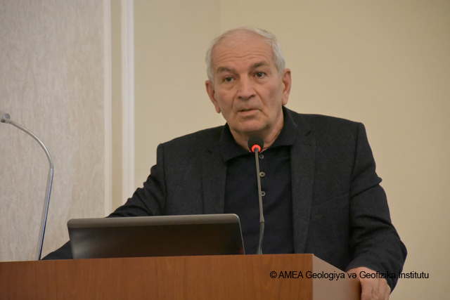 GGİ-də YER ELMLƏRİ SAHƏSİNDƏ NÖVBƏTİ ÜMUMRESPUBLİKA ELMİ SEMİNARI KEÇİRİLİB