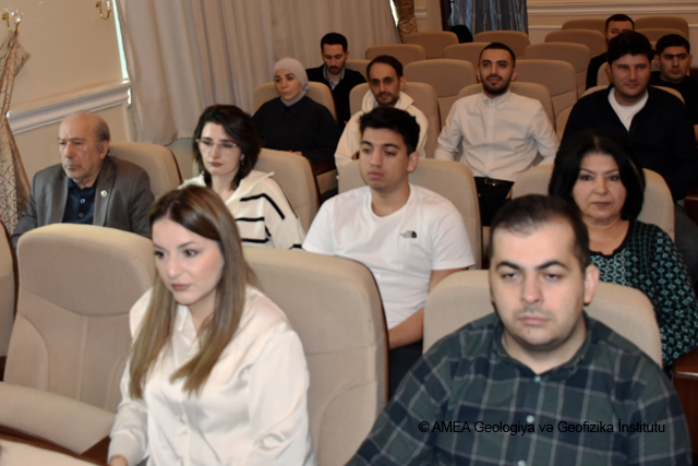 GGİ-də YER ELMLƏRİ SAHƏSİNDƏ NÖVBƏTİ ÜMUMRESPUBLİKA ELMİ SEMİNARI KEÇİRİLİB