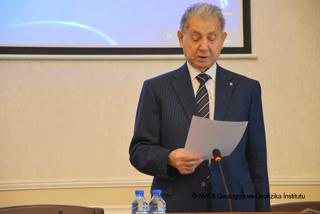 GEOLOGİYA VƏ GEOFİZİKA İNSTİTUTU ELMİ ŞURASININ İCLASINDA BİR SIRA MÜHÜM MƏSƏLƏLƏR MÜZAKİRƏ EDİLİB