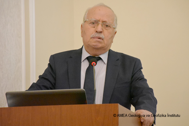 GEOLOGİYA VƏ GEOFİZİKA İNSTİTUTU ELMİ ŞURASININ İCLASINDA BİR SIRA MÜHÜM MƏSƏLƏLƏR MÜZAKİRƏ EDİLİB