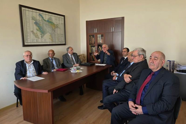 PREZİDENT İLHAM ƏLİYEVİN AMEA-nın YUBİLEY YIĞINCAĞINDAKI NİTQİNDƏN İRƏLİ GƏLƏRƏK YER ELMLƏRİ BÖLMƏSİNİN QARŞISINDA DURAN VƏZİFƏLƏR MÜZAKİRƏ OLUNUB