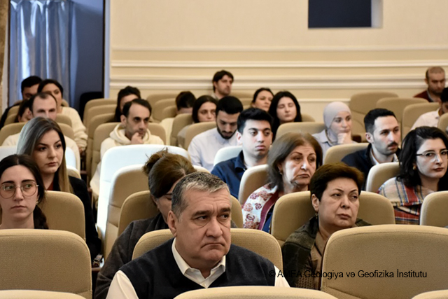 GEOLOGİYA VƏ GEOFİZİKA İNSTİTUTUNDA GƏNCLƏR ÜÇÜN NÖVBƏTİ LEKTORİYA REALLAŞIB