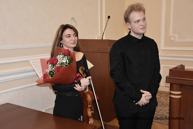 AR ETN GEOLOGİYA VƏ GEOFİZİKA İNSTİTUTUNDA BAYRAMLAR MÜNASİBƏTİLƏ KONSERT PROQRAMI TƏŞKİL OLUNUB