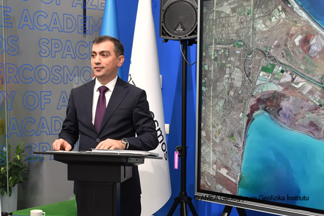 GGİ İLƏ “AZƏRKOSMOS” ARASINDA TƏQDİMAT GÖRÜŞÜ KEÇİRİLİB