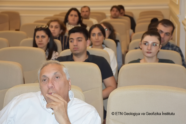 ETN GEOLOGİYA İNSTİTUTUNDA NÖVBƏTİ LEKTORİYA REALLAŞIB