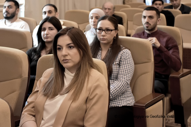 ETN GEOLOGİYA İNSTİTUTUNDA NÖVBƏTİ LEKTORİYA REALLAŞIB