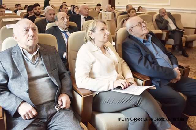 GEOLOGİYA İNSTİTUTUNDA AKADEMİK ƏLƏŞRƏF ƏLİZADƏNİN 115 İLLİK YUBİLEYİNƏ HƏSR EDİLMİŞ TƏDBİR