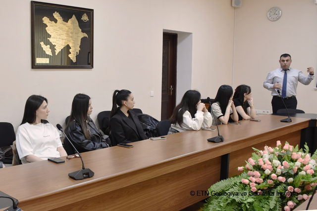 ETN GEOLOGİYA İNSTİTUTUNDA ÜMUMDÜNYA ŞƏHƏRSALMA FORUMU İLƏ BAĞLI DAHA BİR TƏDBİR