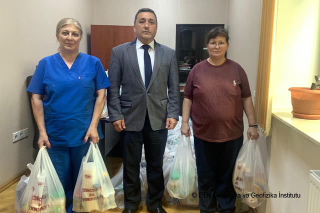 GEOLOGİYA İNSTİTUTUNDA ƏMƏKDAŞLARA QURBAN BAYRAMI MÜNASİBƏTİLƏ ƏRZAQ YARDIMI GÖSTƏRİLİB