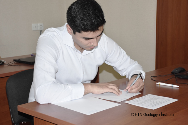 ETN GEOLOGİYA İNSTITUTUNDA FƏLSƏFƏ DOKTORU PROQRAMI ÜZRƏ İMTAHAN KEÇİRİLİB