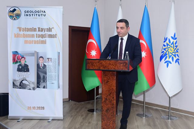 ŞƏHİD MAYOR XƏYAL MƏMMƏDOVUN HƏYAT VƏ DÖYÜŞ YOLUNA HƏSR OLUNMUŞ KİTAB TƏQDİM EDİLİB