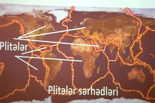 GEOLOGİYA VƏ GEOFİZİKA İNSTİTUTUNDA GƏNCLƏR ÜÇÜN NÖVBƏTİ LEKTORİYA KEÇİRİLİB
