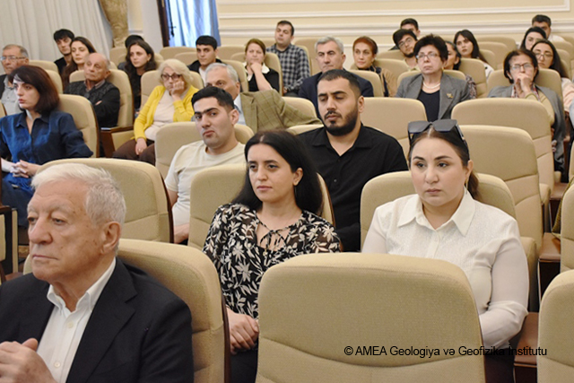 GEOLOGİYA VƏ GEOFİZİKA İNSTİTUTUNDA GƏNCLƏR ÜÇÜN NÖVBƏTİ LEKTORİYA KEÇİRİLİB