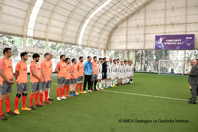 GEOLOGİYA VƏ GEOFİZİKA İNSTİTUTUNUN FUTBOL YARIŞINDA NÖVBƏTİ ÇEMPİONLUĞU