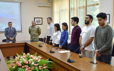 GEOLOGİYA VƏ GEOFİZİKA İNSTİTUTUNDA “8 NOYABR - ZƏFƏR GÜNÜ” QEYD OLUNUB