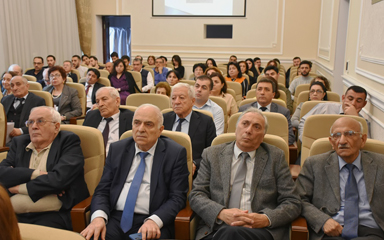 GEOLOGİYA VƏ GEOFİZİKA İNSTİTUTU ELMİ ŞURASININ İCLASINDA BİR SIRA MÜHÜM MƏSƏLƏLƏR MÜZAKİRƏ EDİLİB