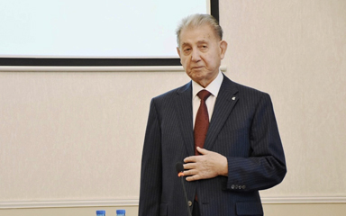 GGİ-də YER ELMLƏRİ SAHƏSİNDƏ NÖVBƏTİ ÜMUMRESPUBLİKA ELMİ SEMİNARI KEÇİRİLİB