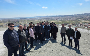 BAKIDA KEÇİRİLƏCƏK 13-cü DÜNYA ŞƏHƏRSALMA FORUMUNA (WUF13) HAZIRLIQ ÇƏRÇİVƏSİNDƏ MƏKTƏBLİLƏR ÜÇÜN PALÇIQ VULKANINA EKSKURSİYA TƏŞKİL OLUNUB